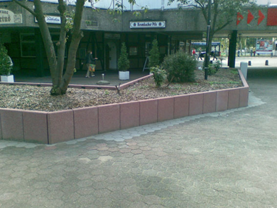 Vorschlag für Platzierung des Schaukastens Vorschlag für Platzierung des Schaukastens