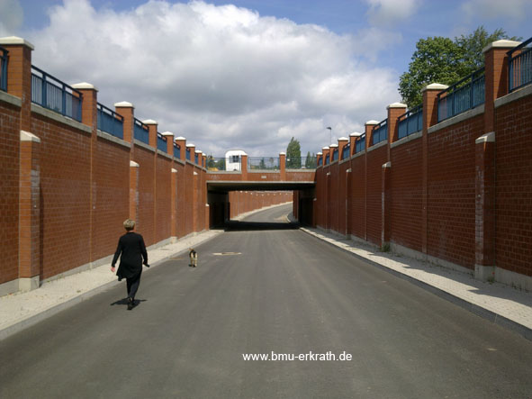 L403n-Durchstich Berg. Allee – Prof. Sudhoff Str. L403n-Durchstich Berg. Allee – Prof. Sudhoff Str.